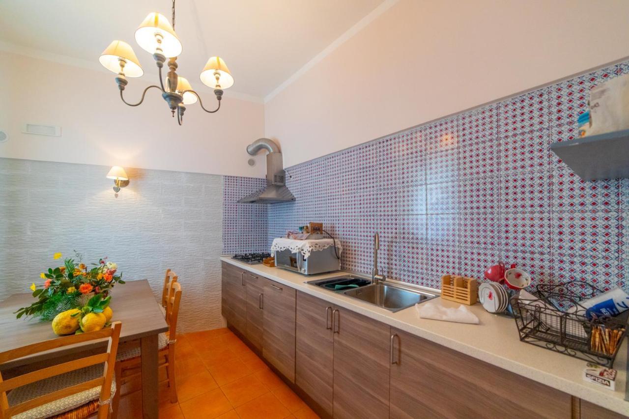 Donna Carmela Apartment Scala Ngoại thất bức ảnh